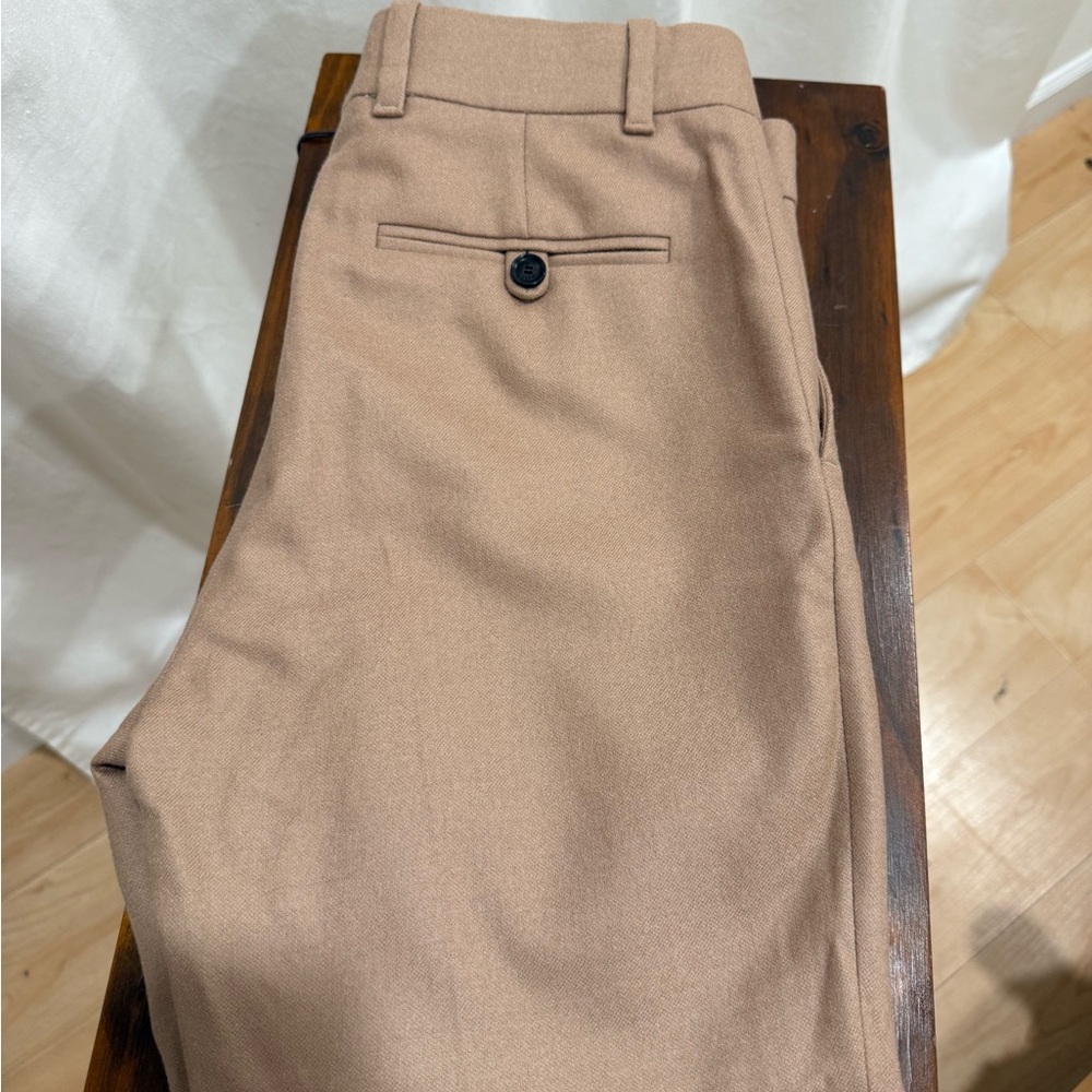 Authentic Gucci women’s dress pants NWT